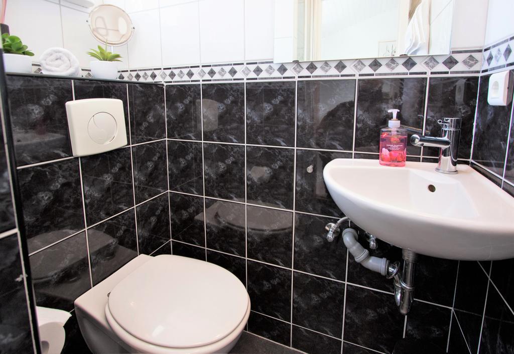 Odinn Odinsgata Apartamento *